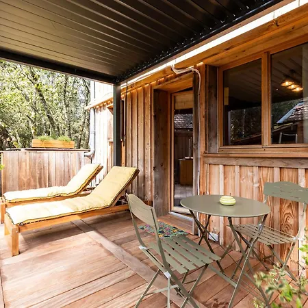 Alojamento de Acomodação e Pequeno-almoço Les Ptis Chiffons 3*