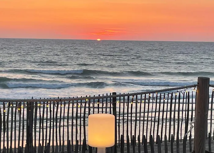 Les Ptis Chiffons Nocleg ze śniadaniem 3*